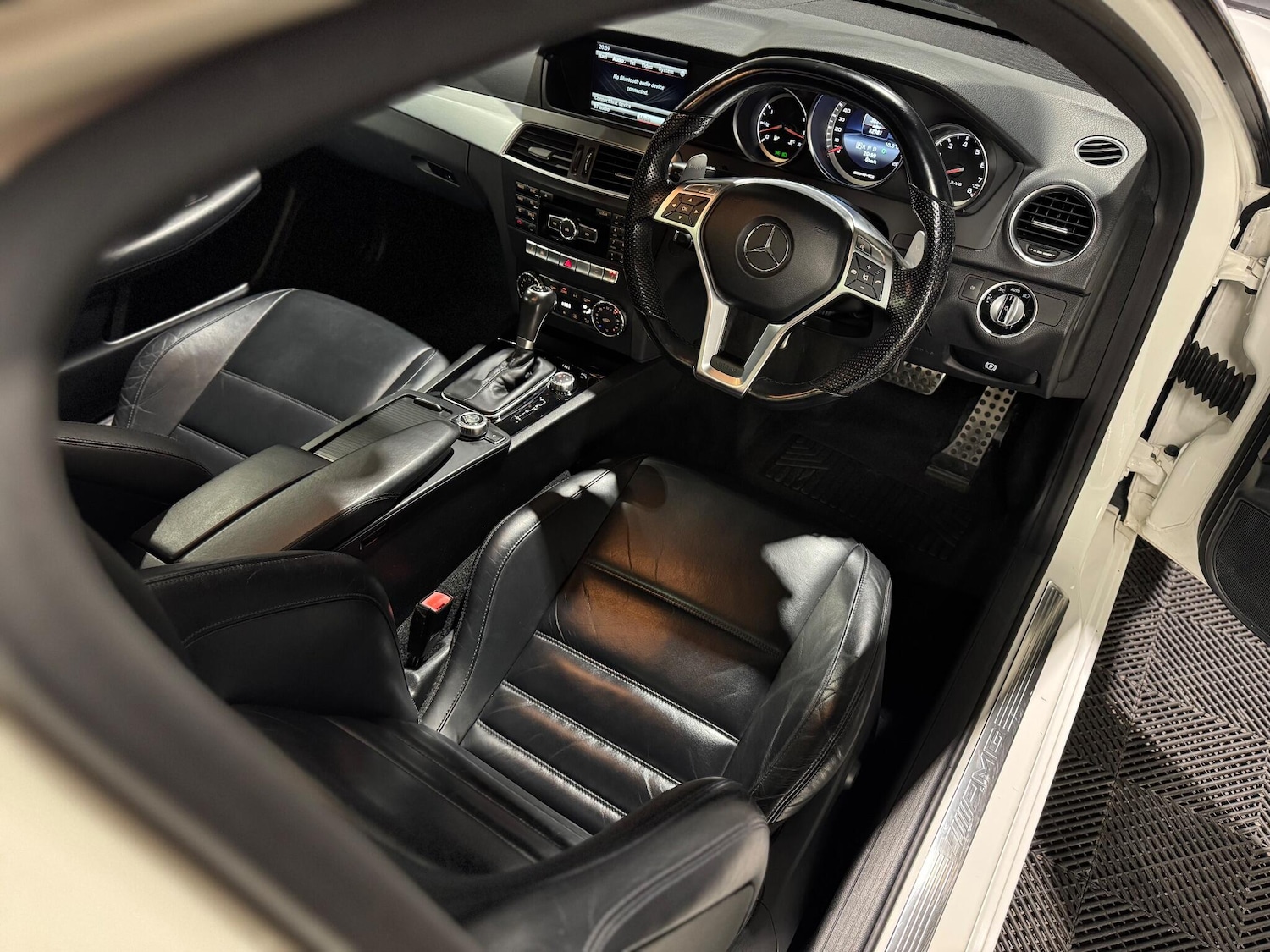 Used Mercedes-Benz C Class 2014 for sale - 77074878: Photo 15