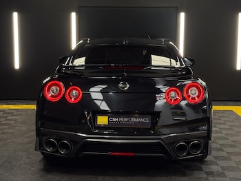 Used Nissan GT-R 2017 for sale - 79484547: Photo
