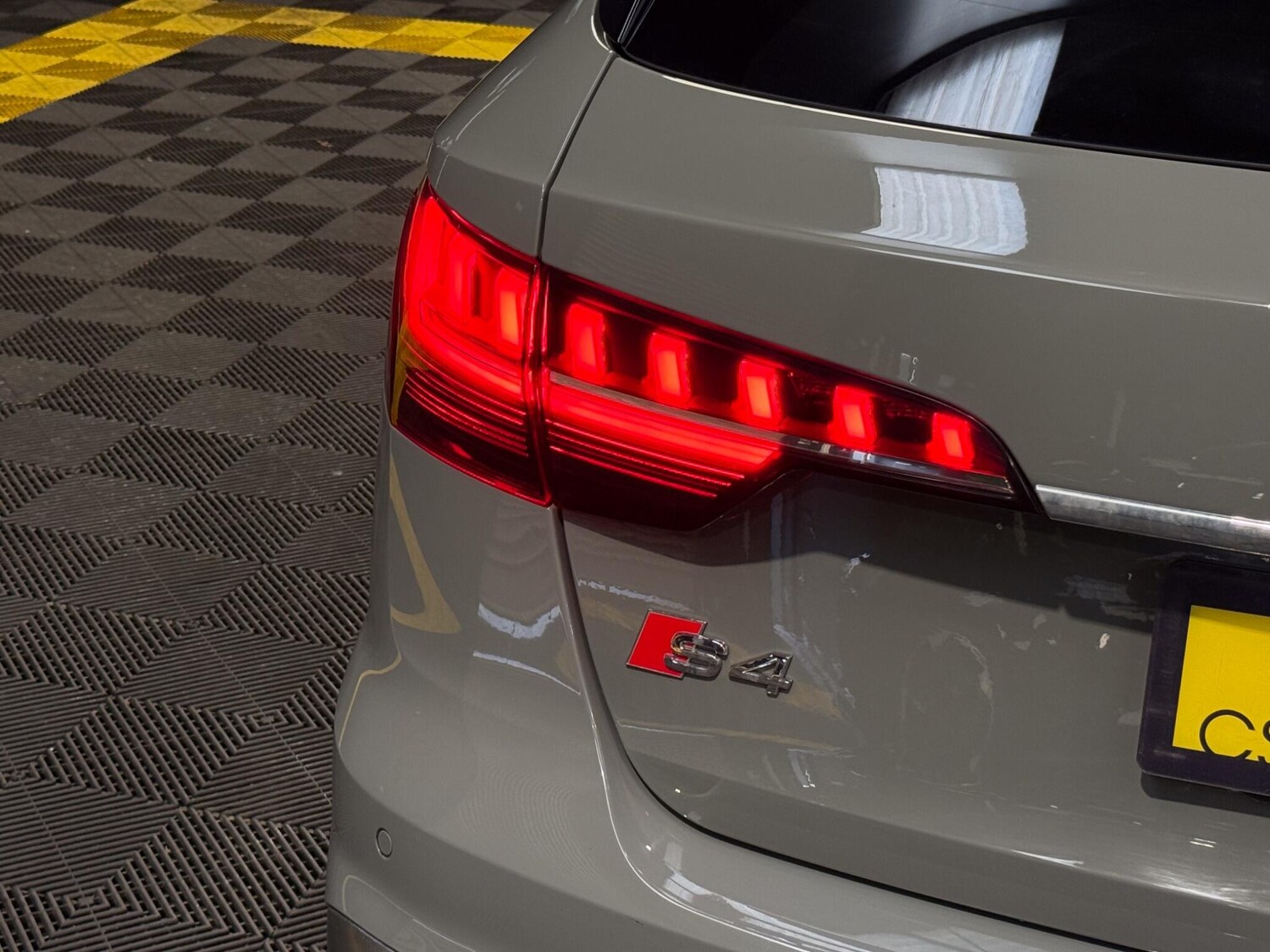 Used Audi A4 2019 for sale - 77969784: Photo 19