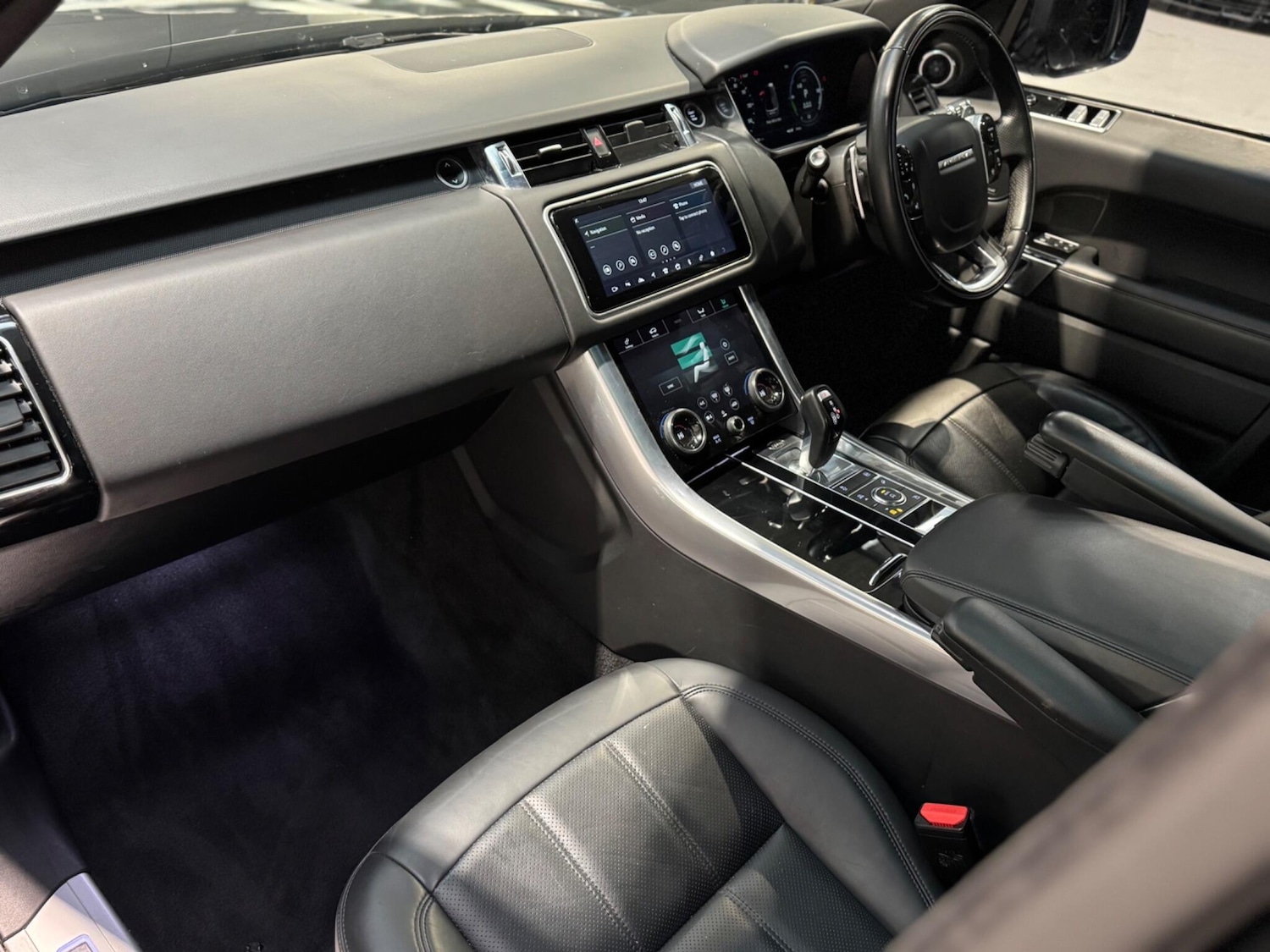 Used Land Rover Range Rover Sport 2021 for sale - 76850258: Photo 16