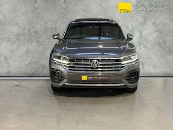 Used Volkswagen Touareg 2018 for sale - 76996846: Photo
