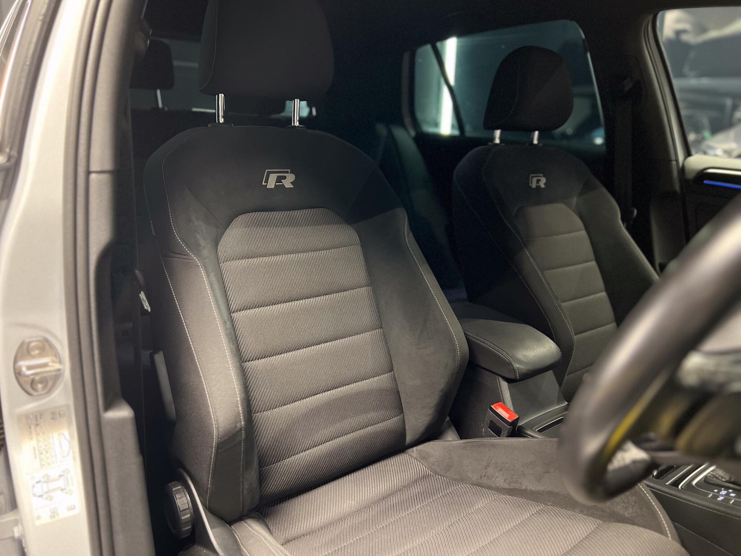 Used Volkswagen Golf 2019 for sale - 77278770: Photo 18