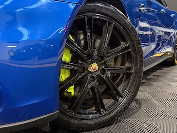 Used Porsche Panamera 2018 for sale - 77737456: Photo