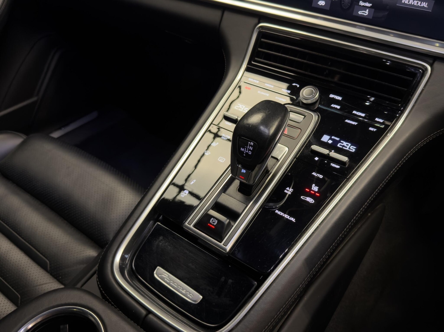 Used Porsche Panamera 2018 for sale - 77737456: Photo 38