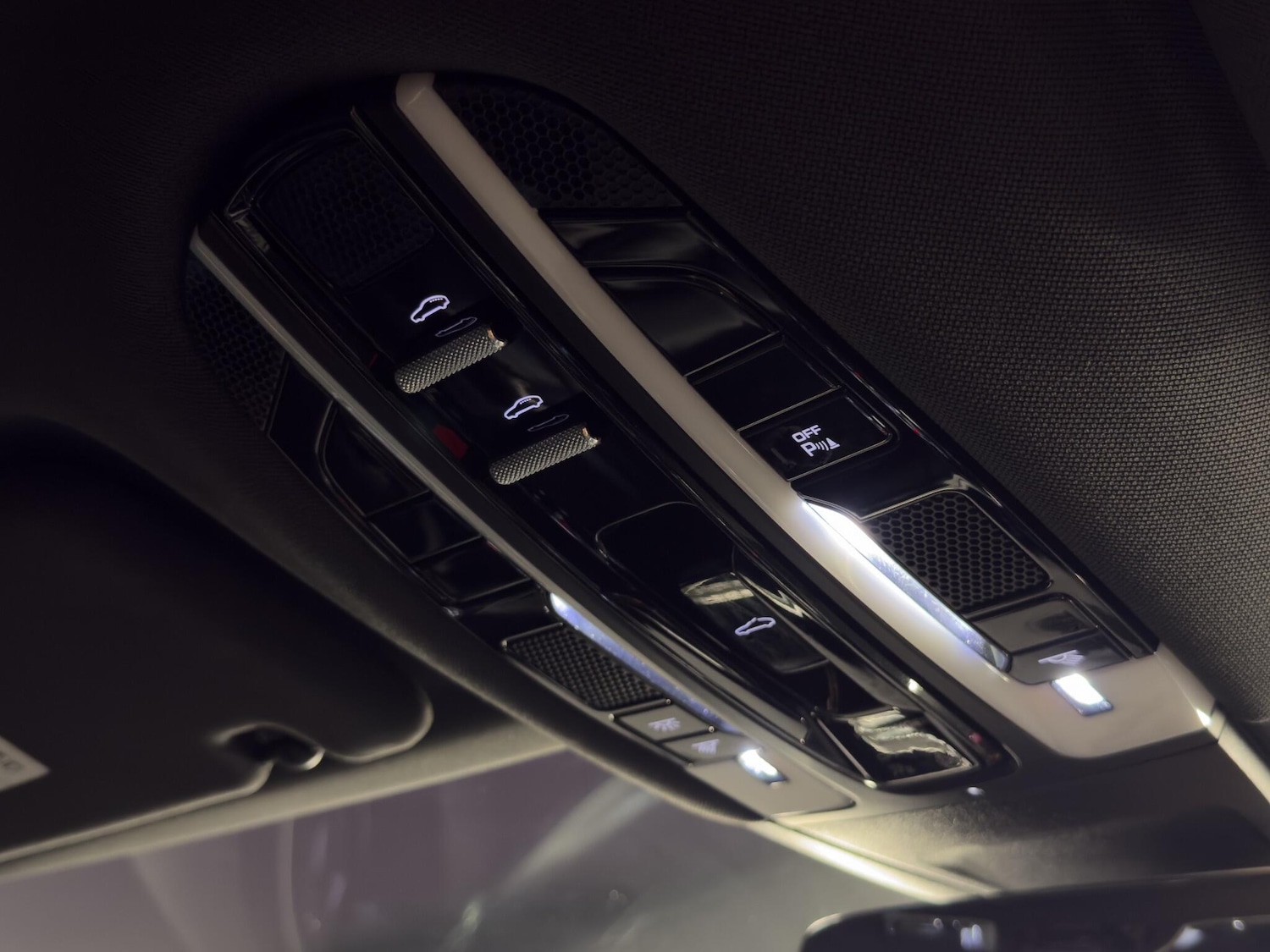 Used Porsche Panamera 2018 for sale - 77737456: Photo 48