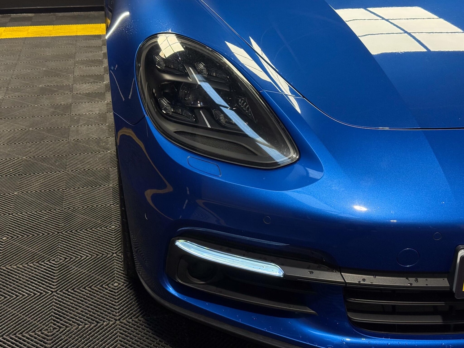 Used Porsche Panamera 2018 for sale - 77737456: Photo 8