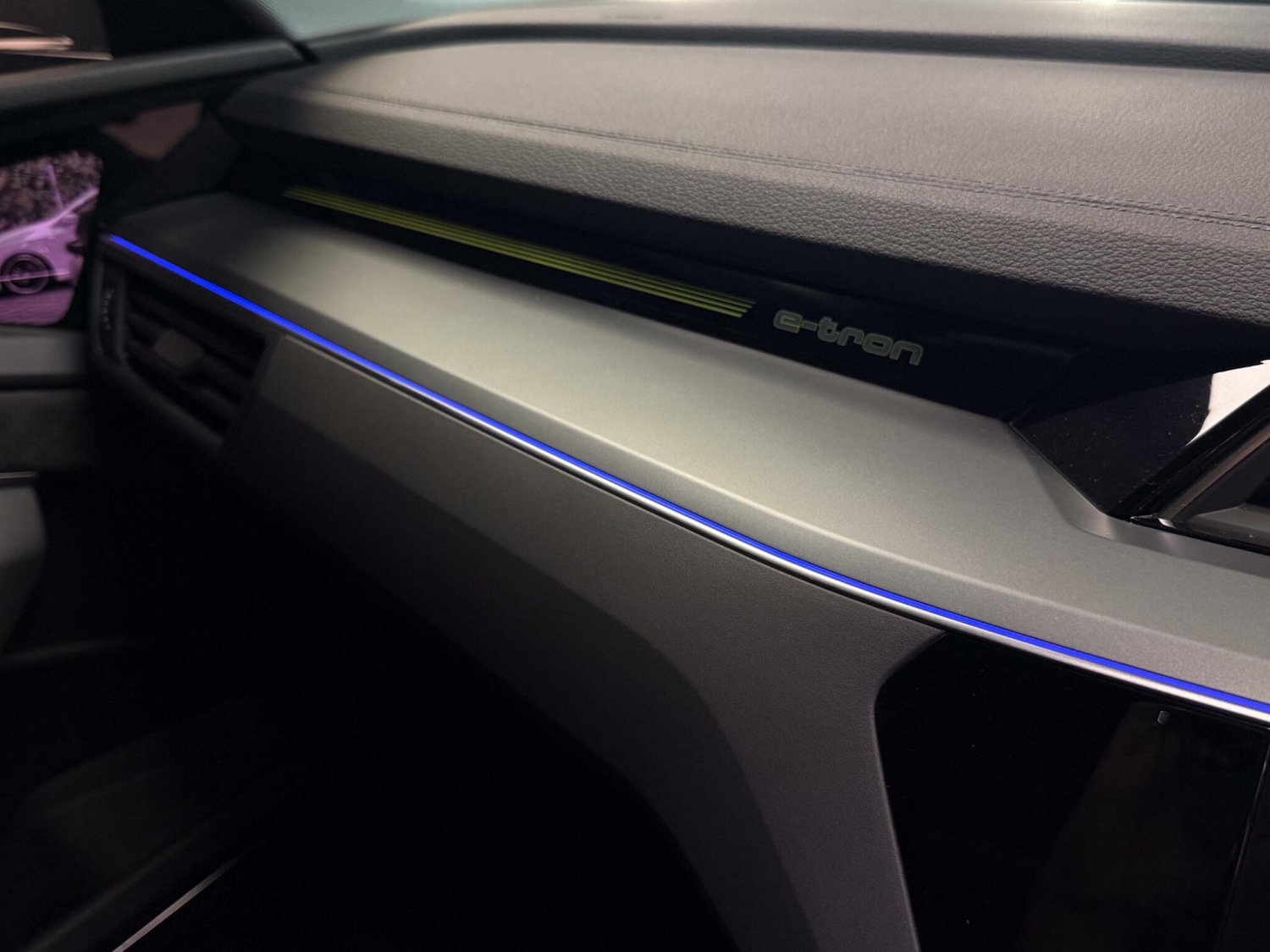 Used Audi e-tron 2020 for sale - 77823630: Photo 58