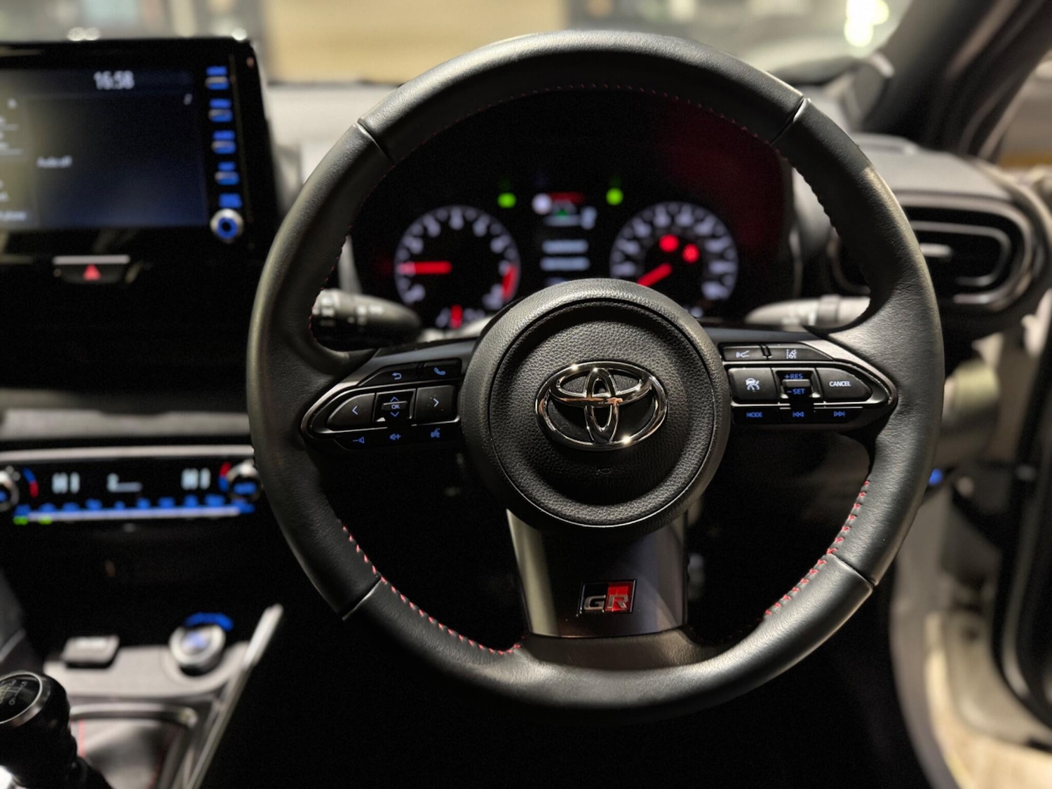 Used Toyota Yaris 2021 for sale - 76700779: Photo 21