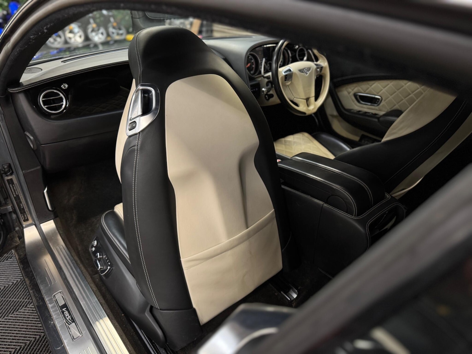 Used Bentley Continental 2017 for sale - 78220144: Photo 20