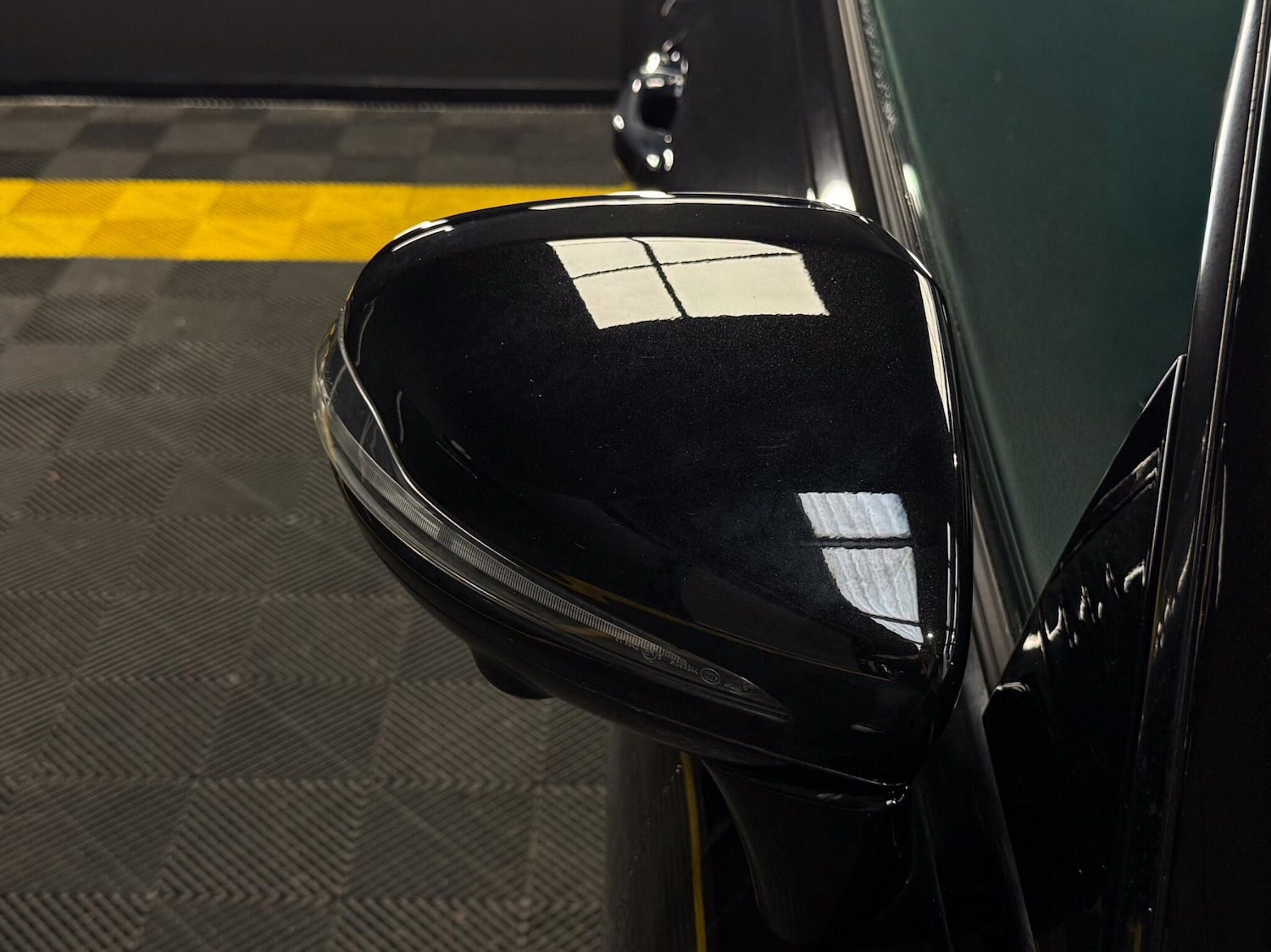 Used Mercedes-Benz E Class 2019 for sale - 77924845: Photo 13