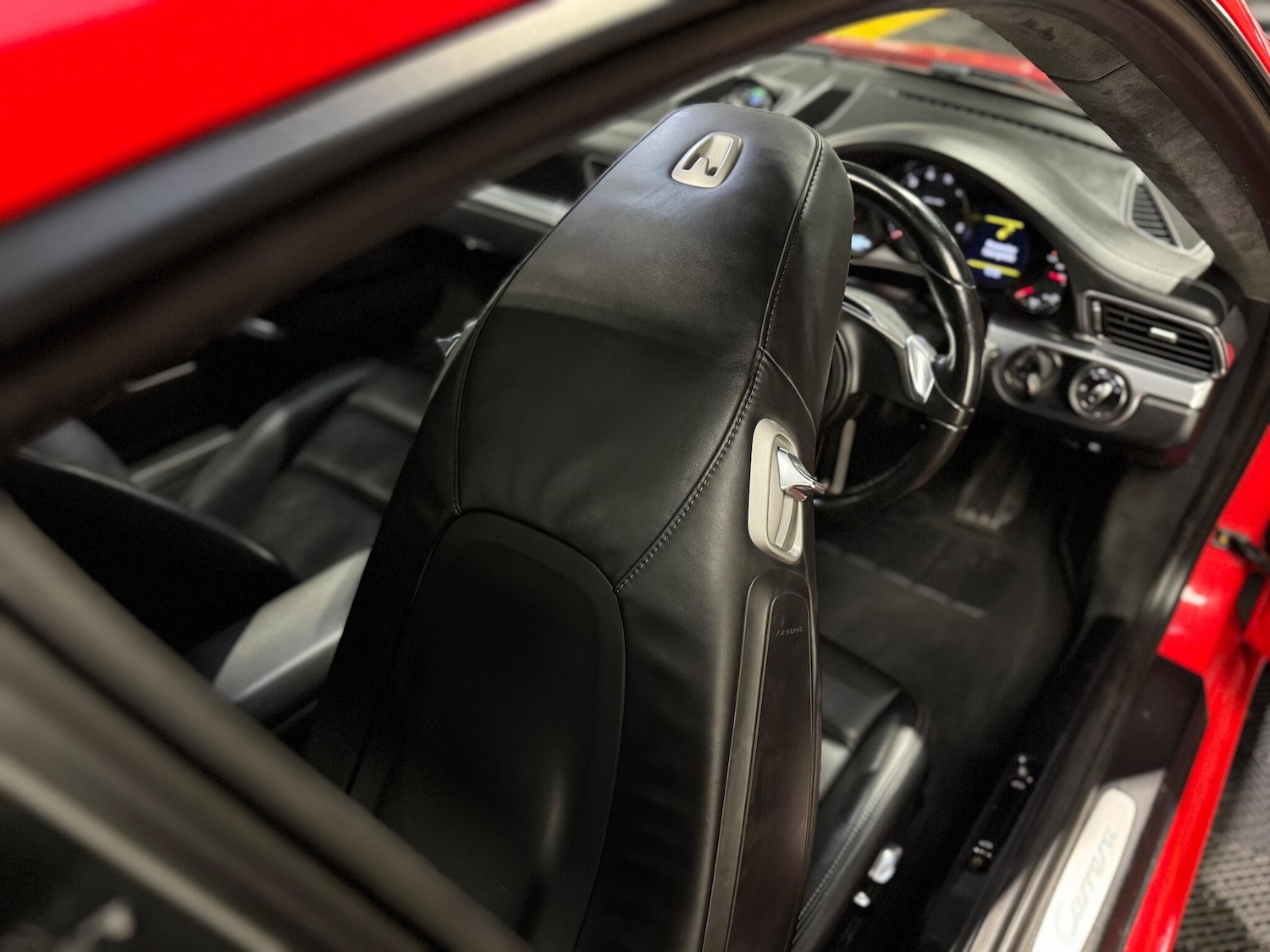 Used Porsche 911 for sale - 77242607: Photo 16