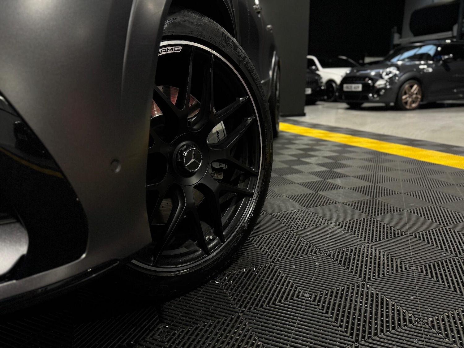 Used Mercedes-Benz GLE for sale - 77242404: Photo 2