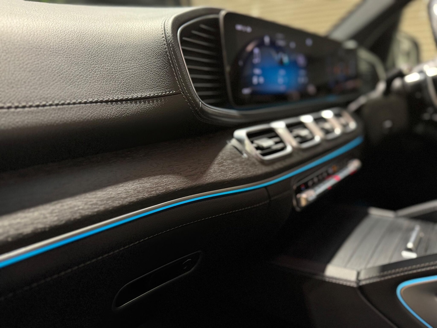 Used Mercedes-Benz GLE for sale - 77242404: Photo 25