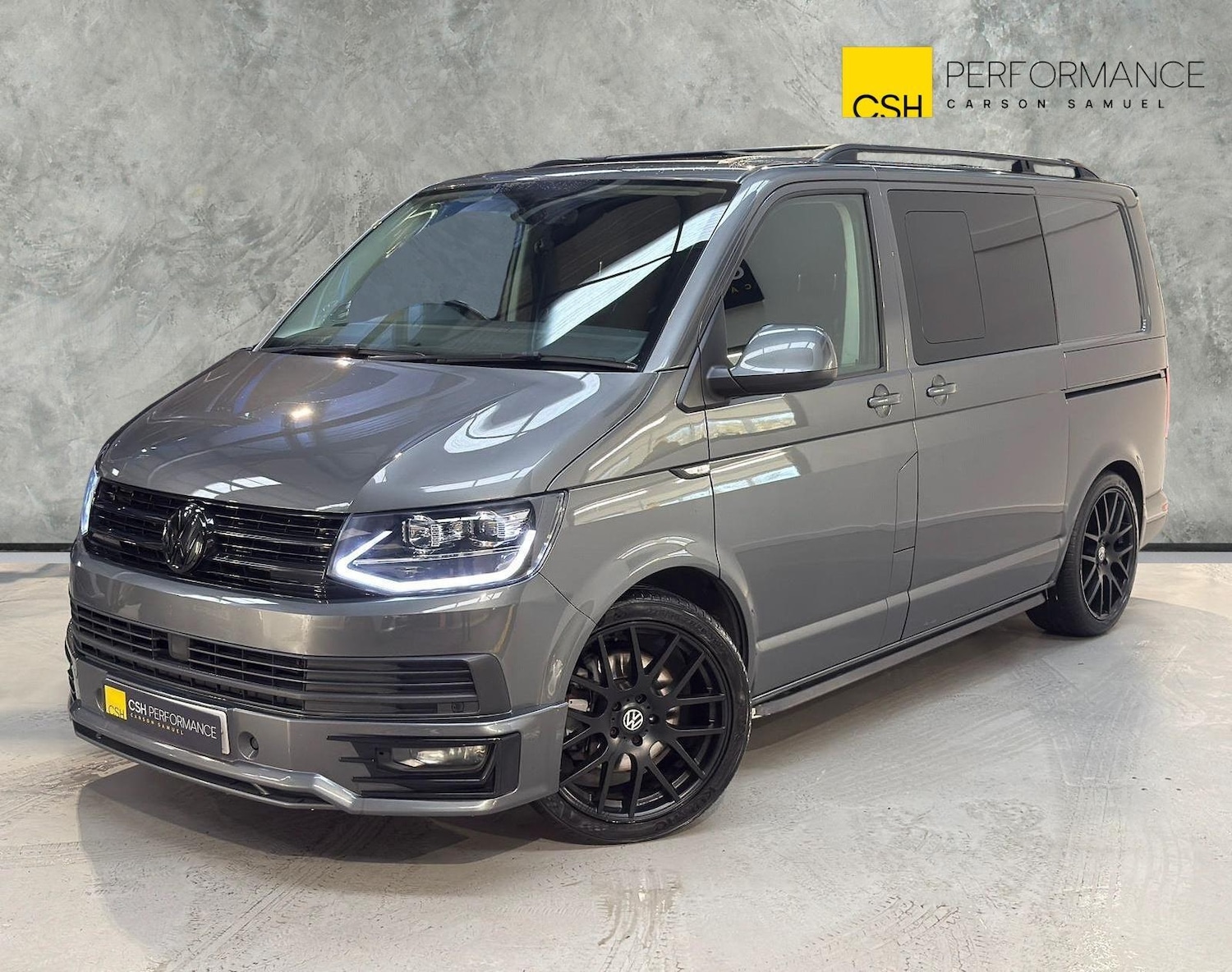 Used Volkswagen Transporter 2019 for sale - 76866147: Photo 1
