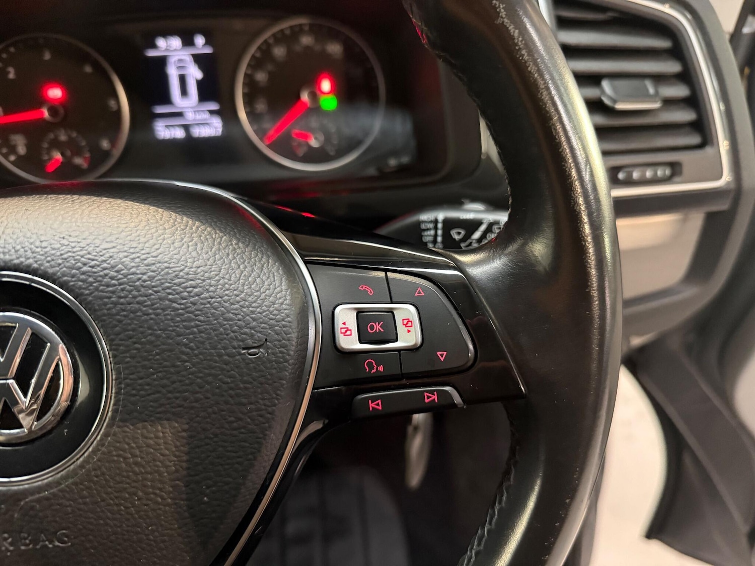 Used Volkswagen Transporter 2019 for sale - 76866147: Photo 17