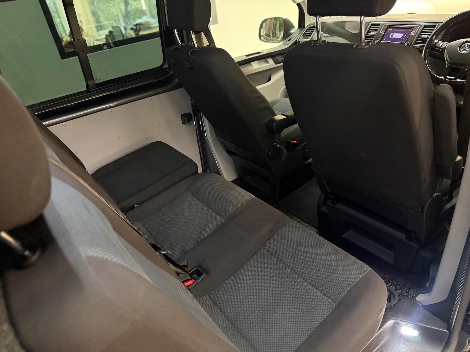 Used Volkswagen Transporter 2019 for sale - 76866147: Photo 22