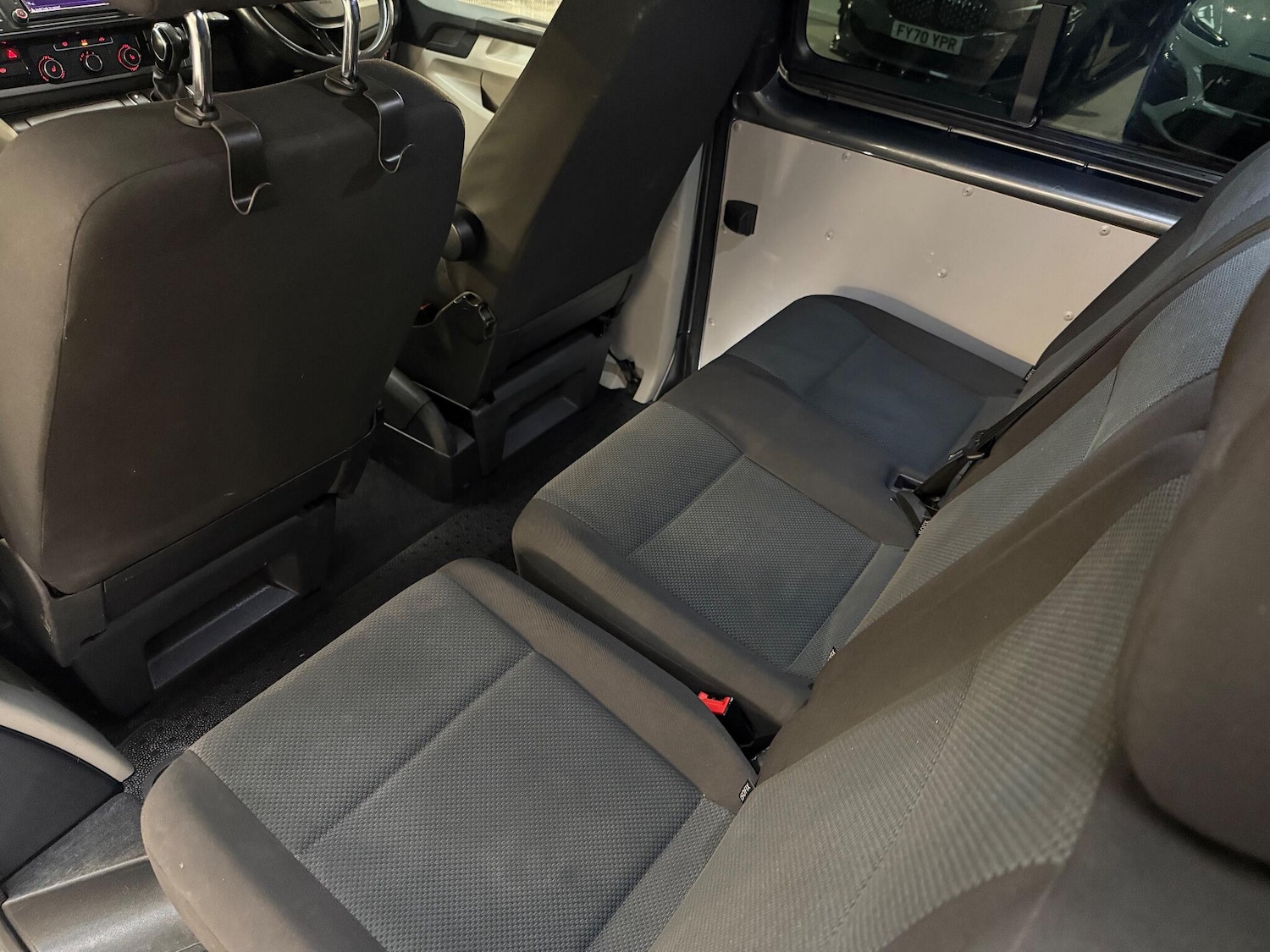 Used Volkswagen Transporter 2019 for sale - 76866147: Photo 24