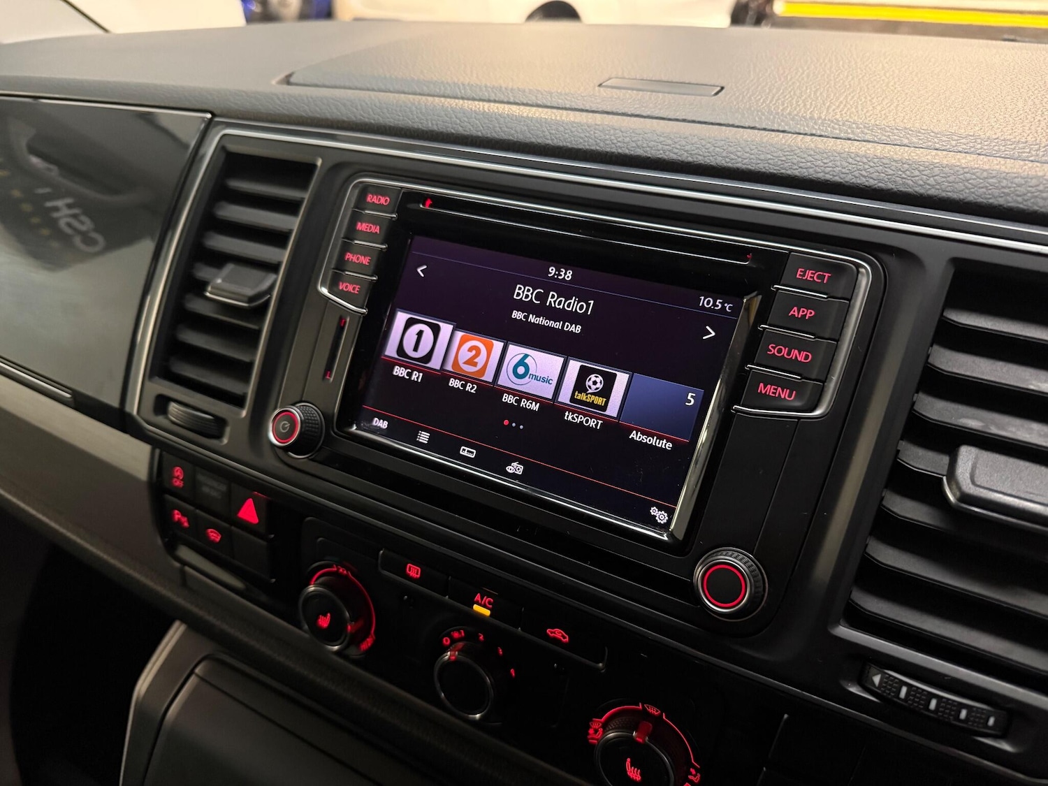 Used Volkswagen Transporter 2019 for sale - 76866147: Photo 28