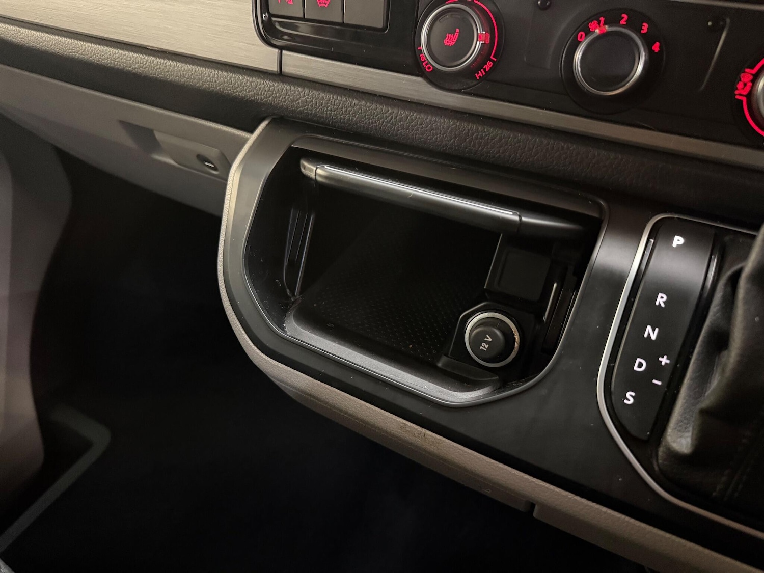 Used Volkswagen Transporter 2019 for sale - 76866147: Photo 34