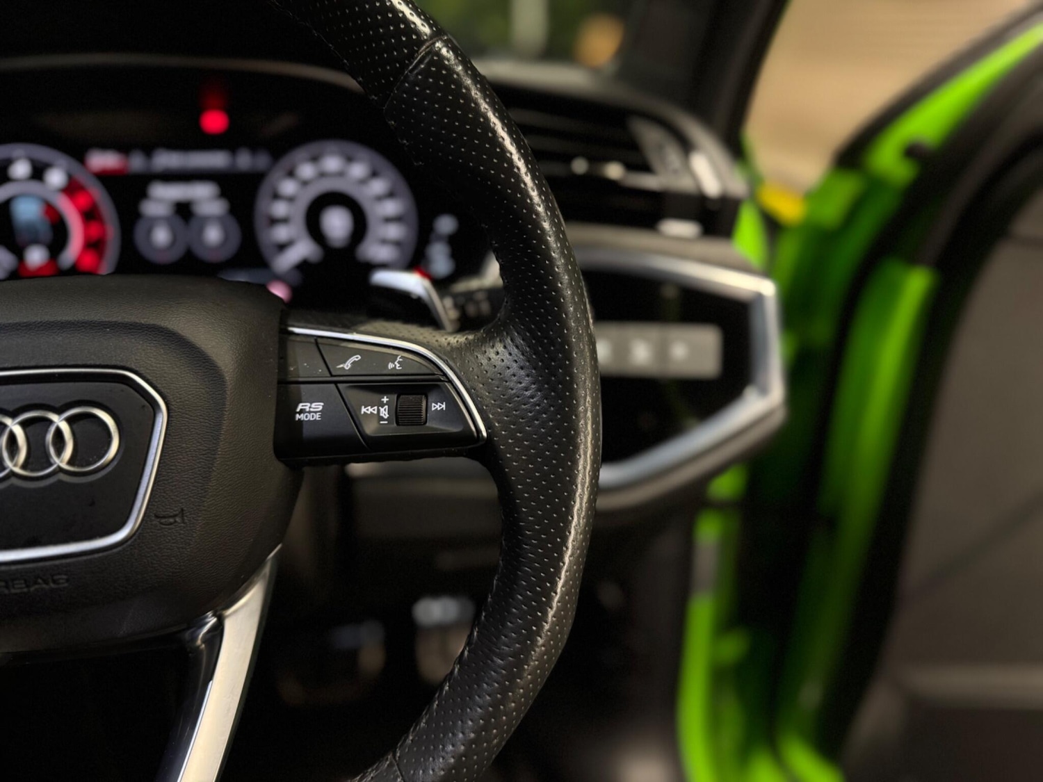 Used Audi RS Q3 2020 for sale - 77525104: Photo 26