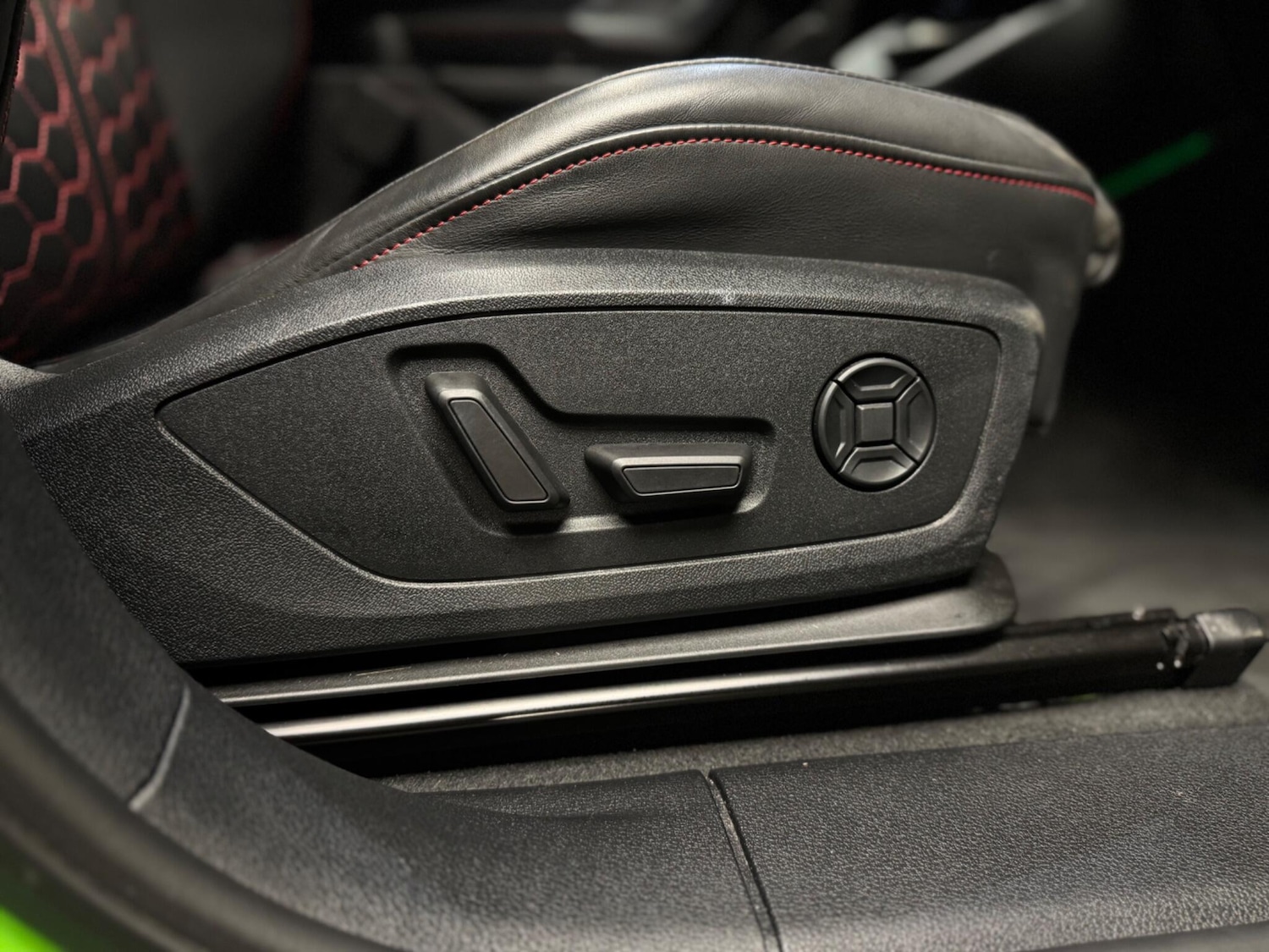 Used Audi RS Q3 2020 for sale - 77525104: Photo 30