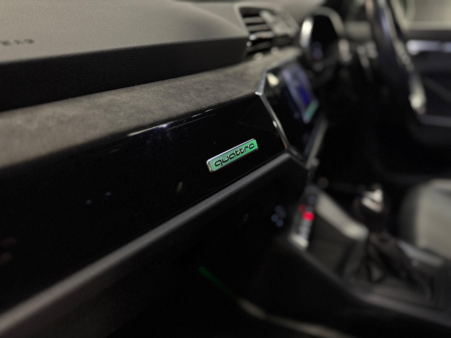 Used Audi RS Q3 2020 for sale - 77525104: Photo 32