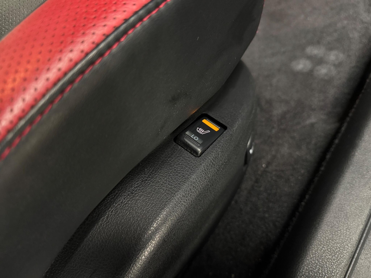 Used Nissan GT-R for sale - 77279882: Photo 32