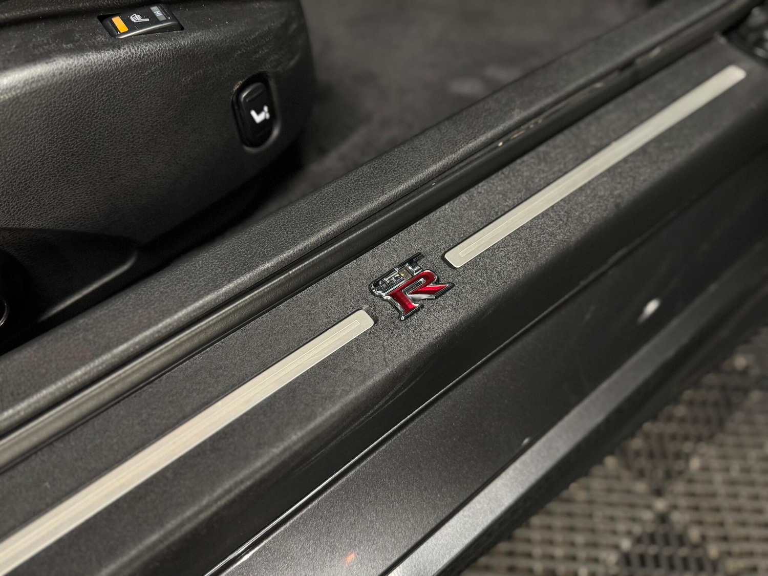 Used Nissan GT-R for sale - 77279882: Photo 35