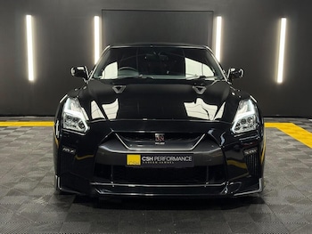 Used Nissan GT-R 2017 for sale - 77279882: Photo