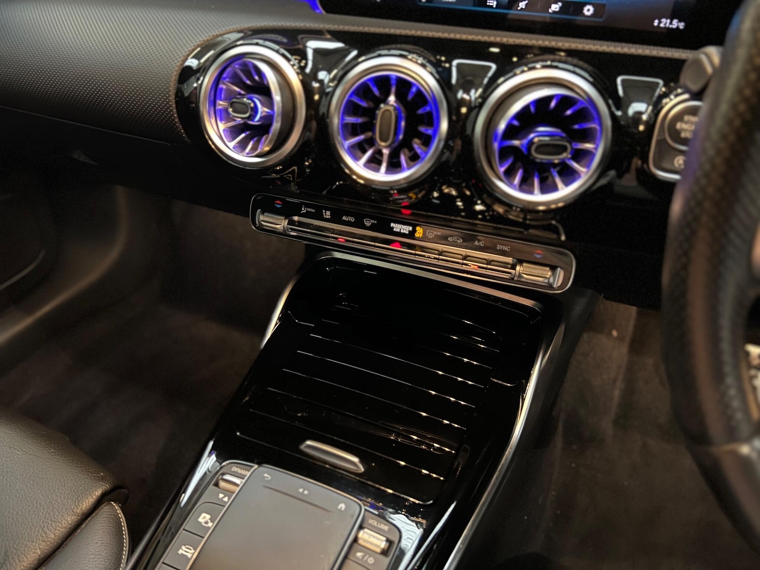 Used Mercedes-Benz A-Class for sale - 76995591: Photo 38