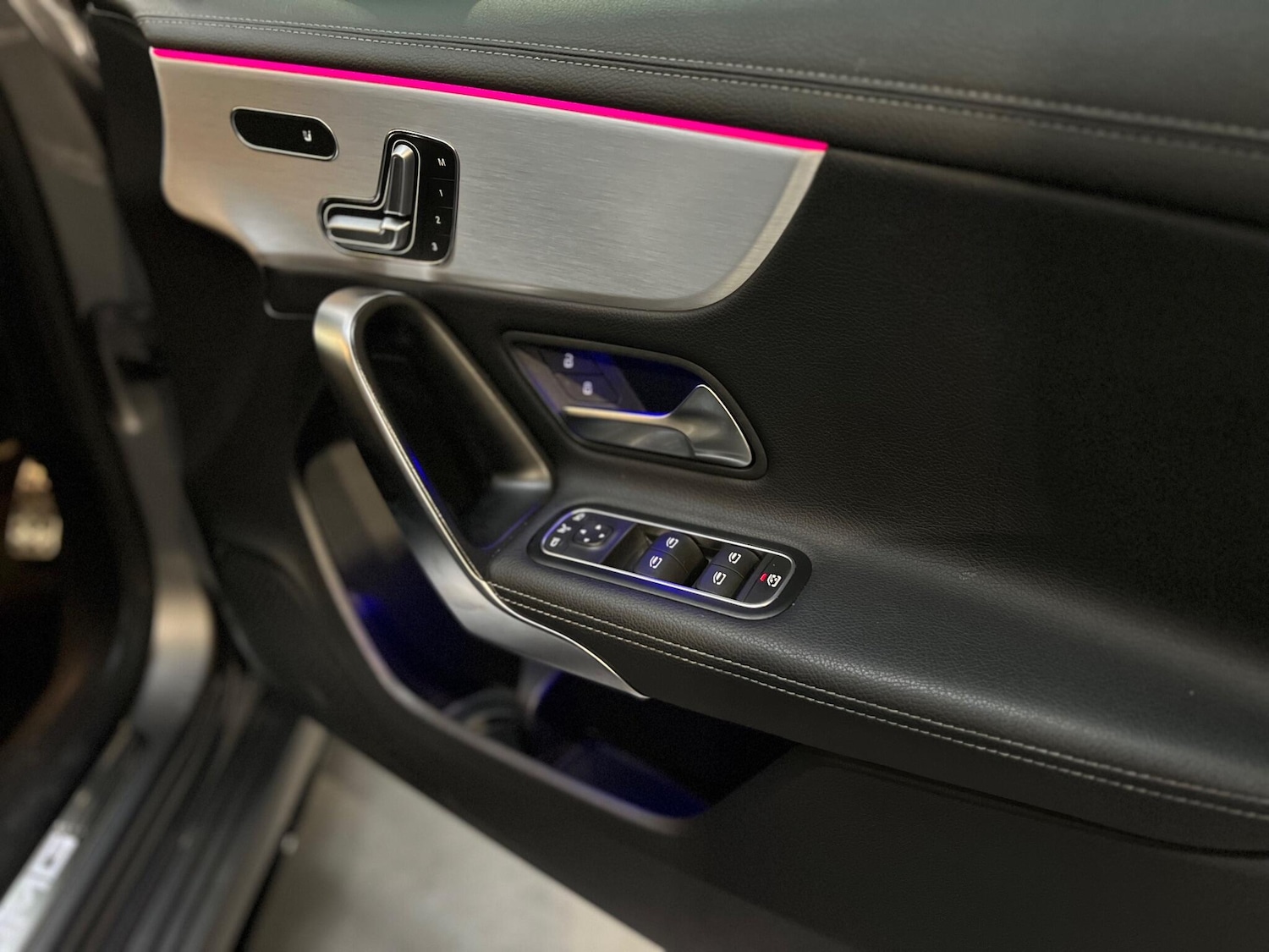 Used Mercedes-Benz A-Class for sale - 76995591: Photo 41