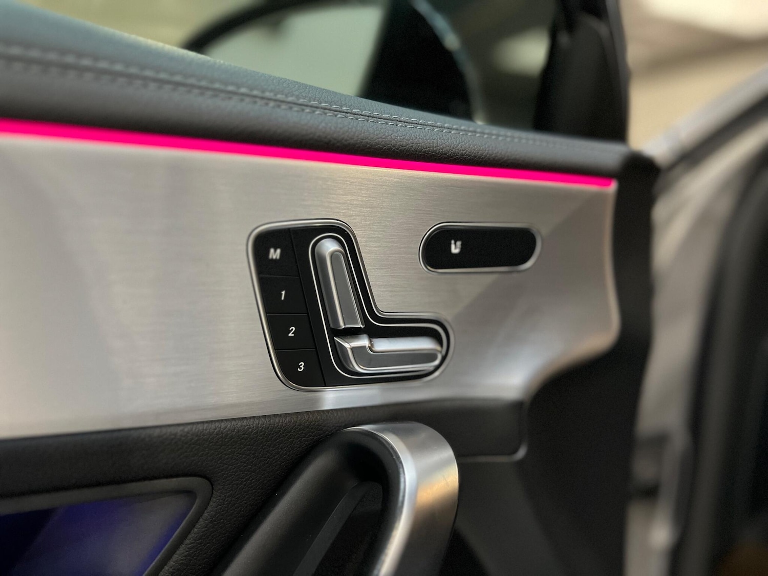 Used Mercedes-Benz A-Class for sale - 76995591: Photo 42