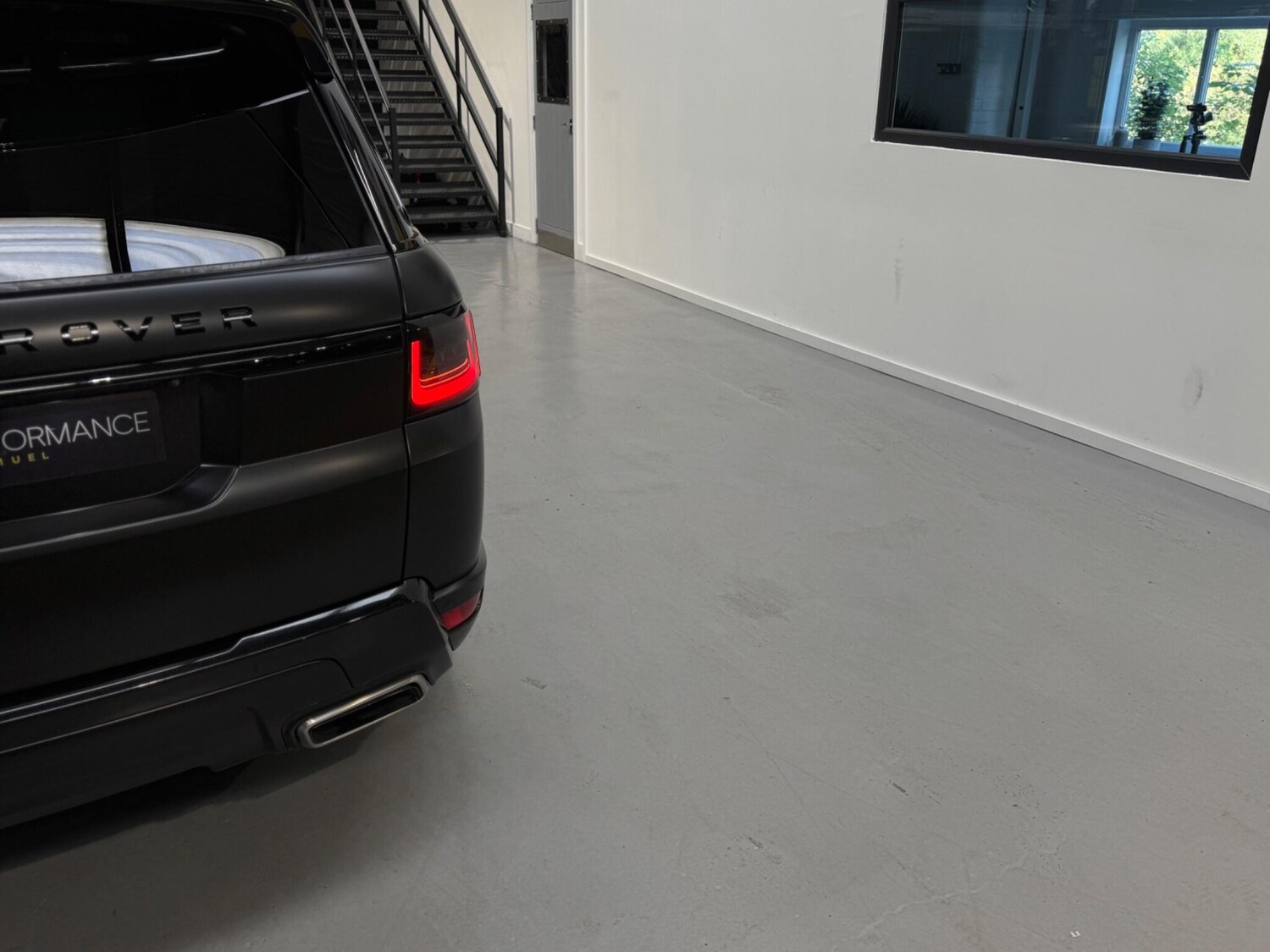 Used Land Rover Range Rover Sport for sale - 76659370: Photo 10