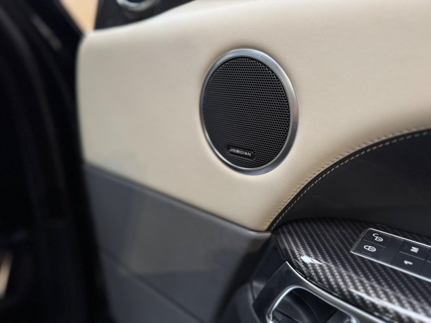 Used Land Rover Range Rover Sport for sale - 76659370: Photo 40