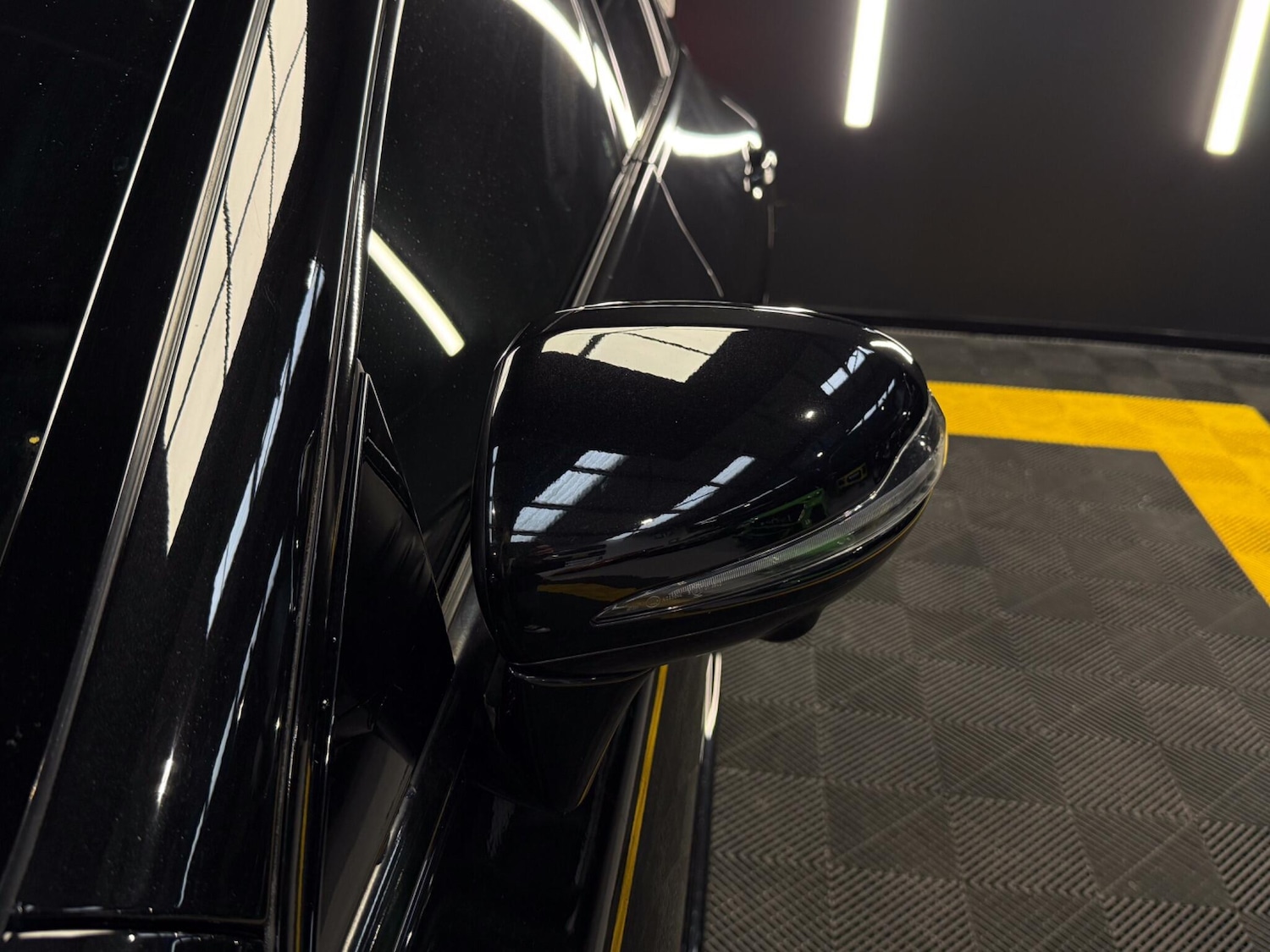 Used Mercedes-Benz AMG GT 2020 for sale - 77839767: Photo 11