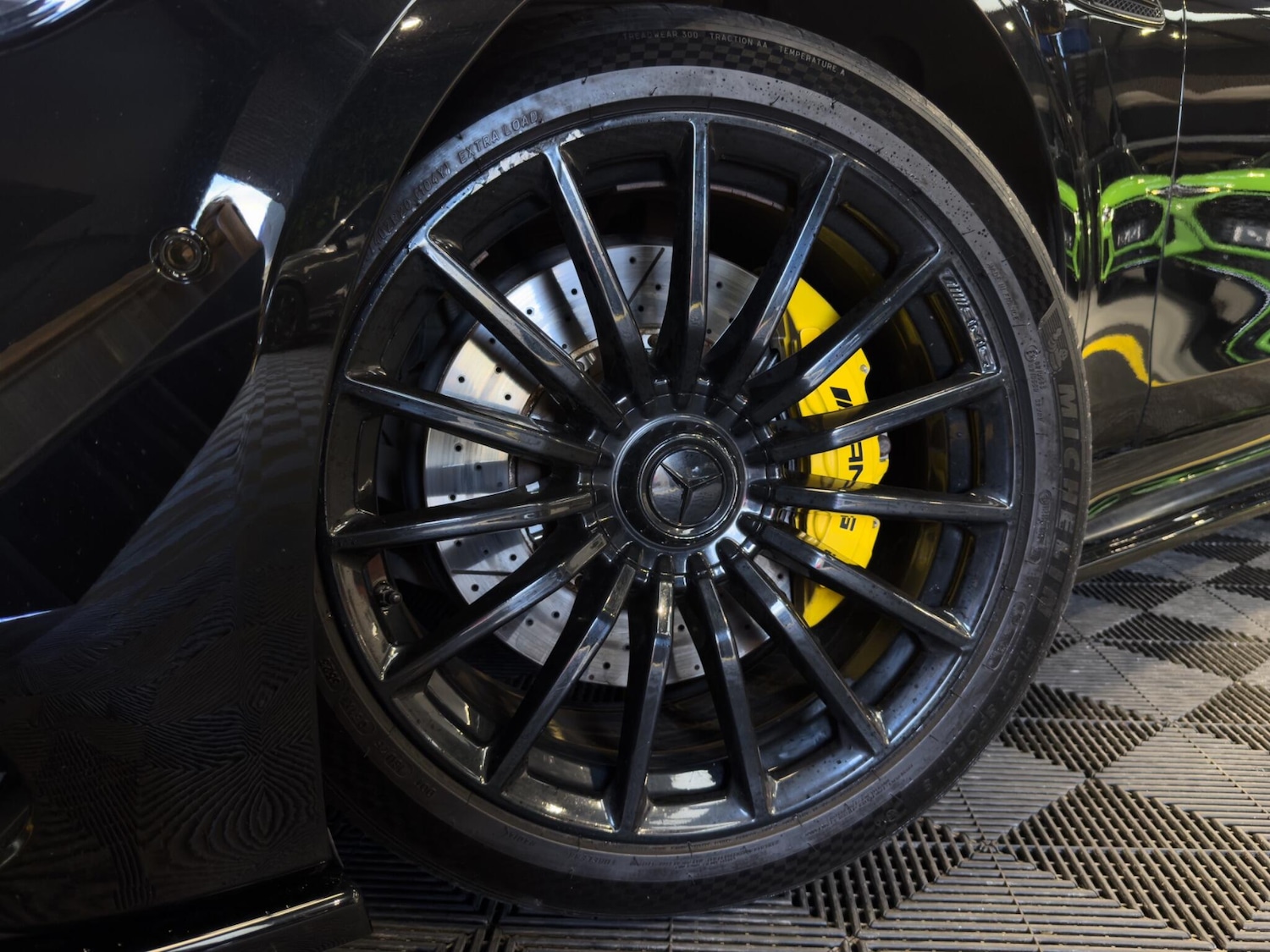 Used Mercedes-Benz AMG GT 2020 for sale - 77839767: Photo 2