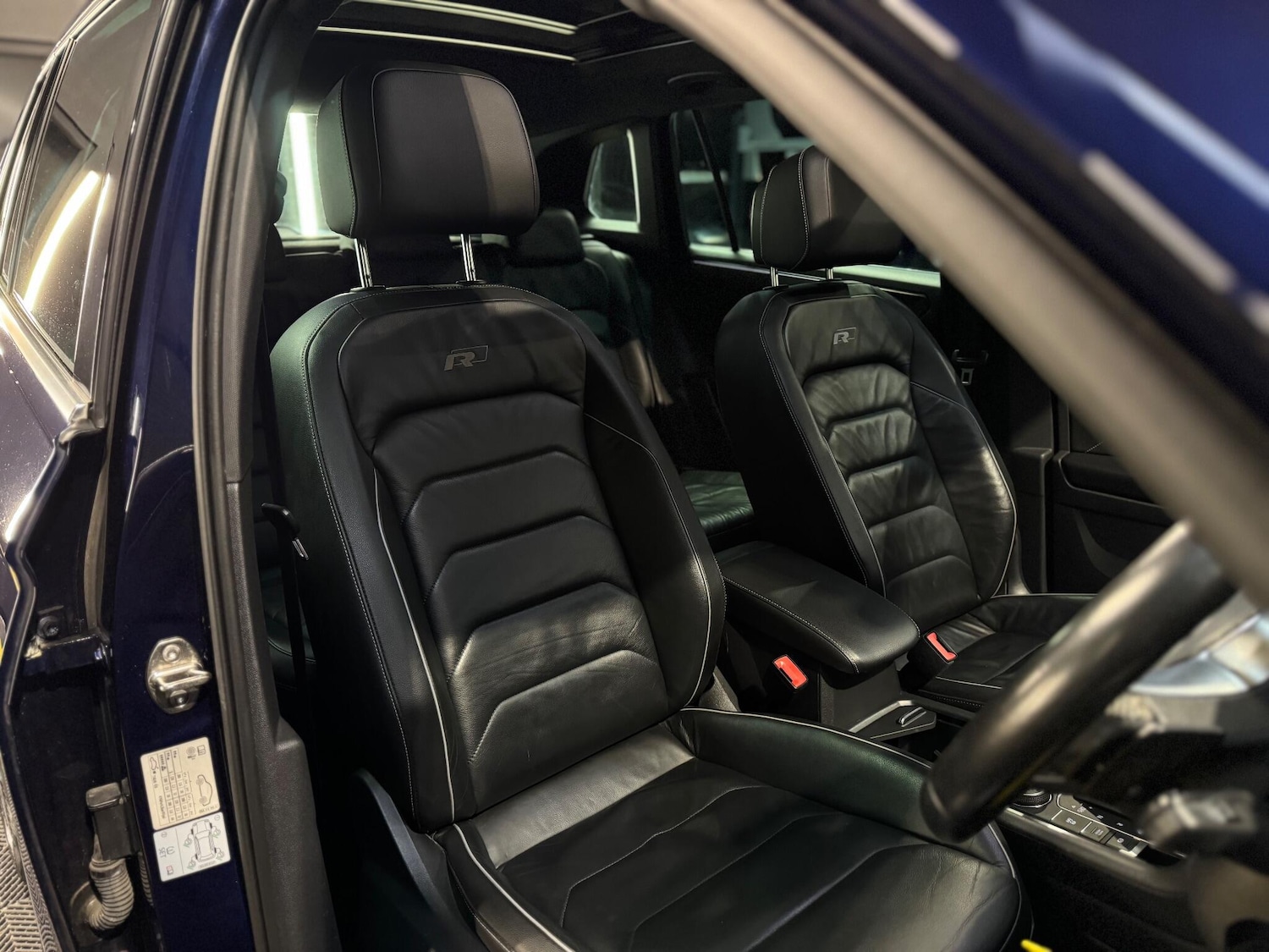 Used Volkswagen Tiguan 2017 for sale - 76965601: Photo 12