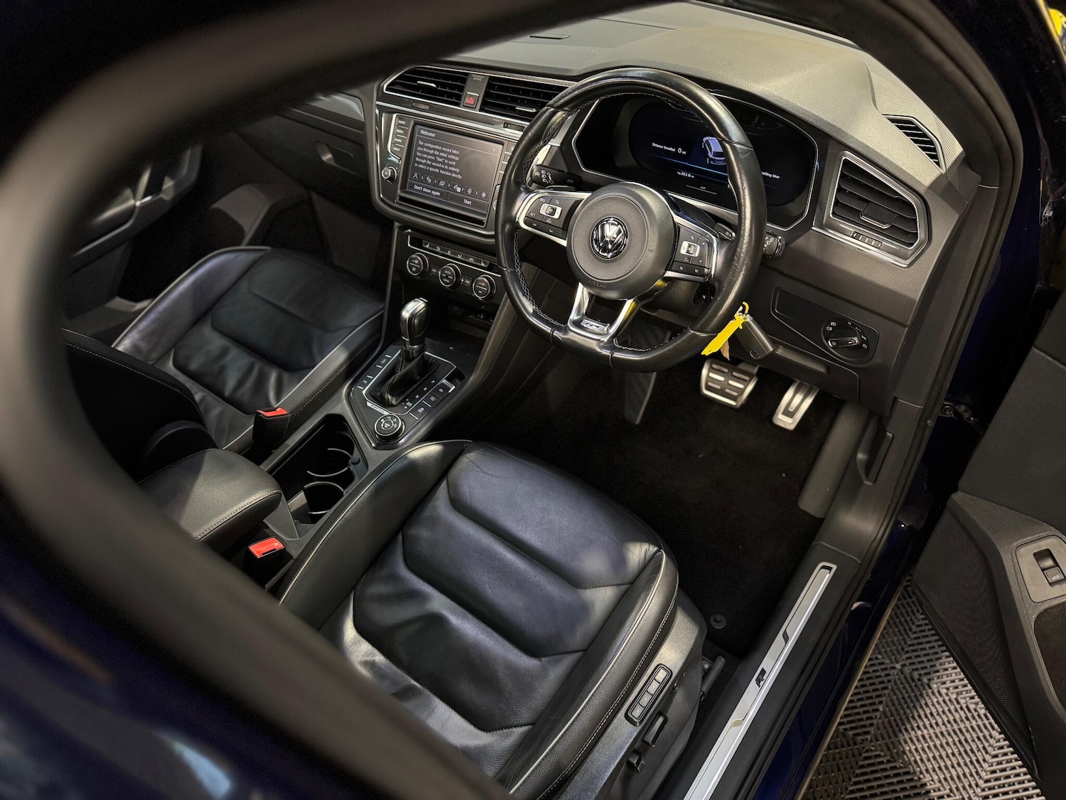 Used Volkswagen Tiguan 2017 for sale - 76965601: Photo 14