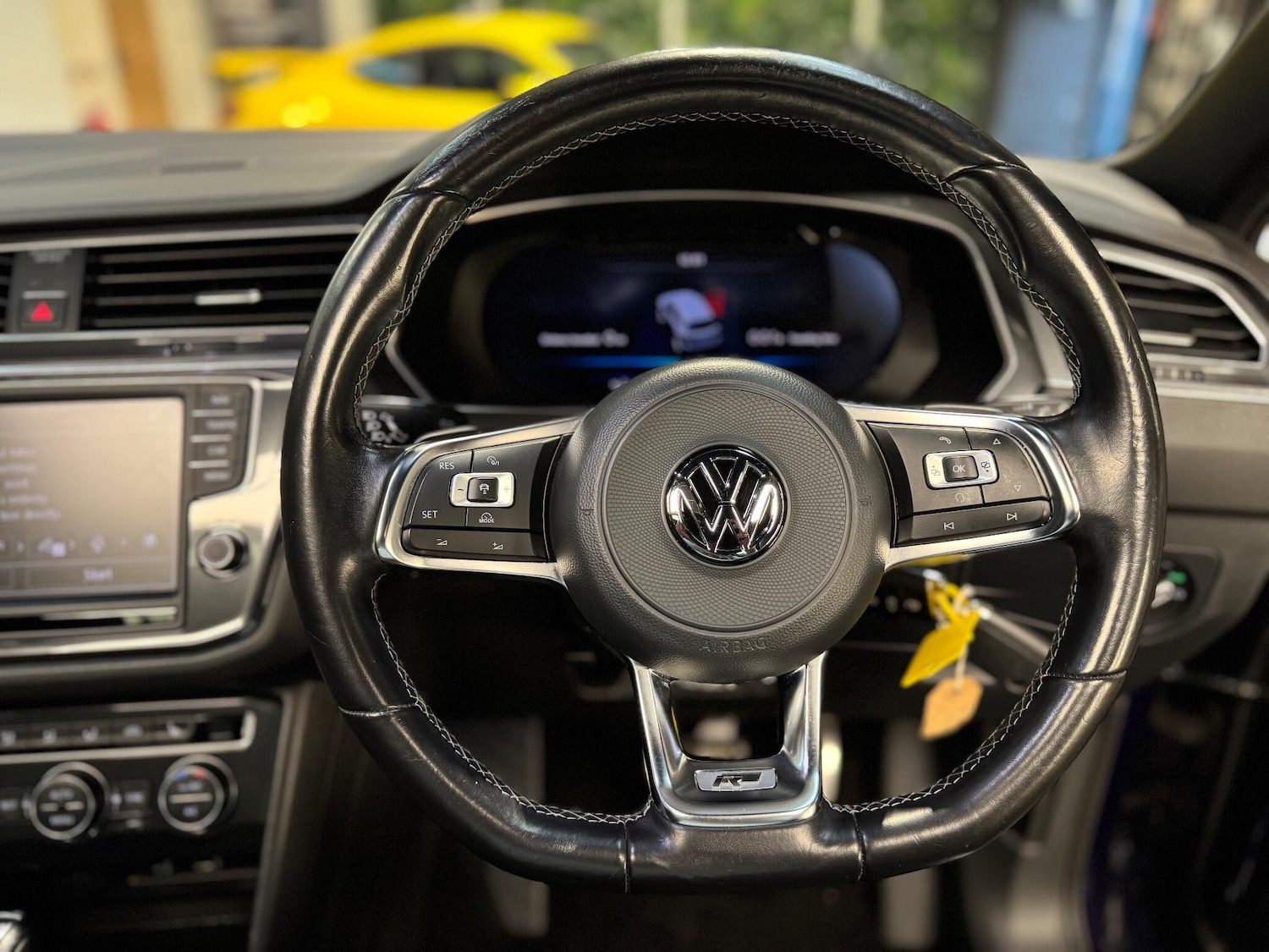 Used Volkswagen Tiguan 2017 for sale - 76965601: Photo 21