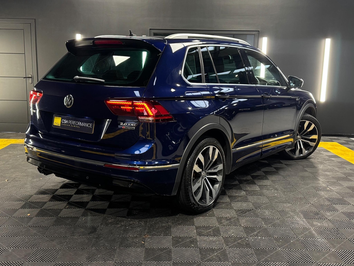 Used Volkswagen Tiguan 2017 for sale - 76965601: Photo 5