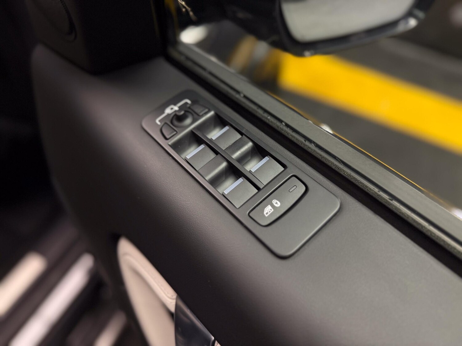 Used Land Rover Discovery Sport for sale - 77784546: Photo 40