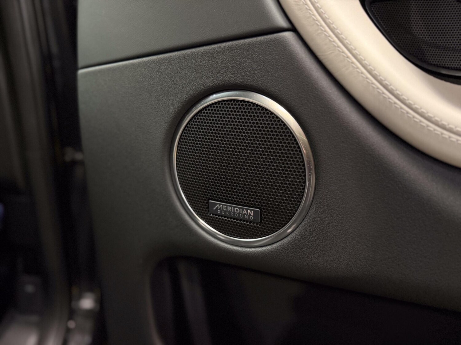 Used Land Rover Discovery Sport for sale - 77784546: Photo 41