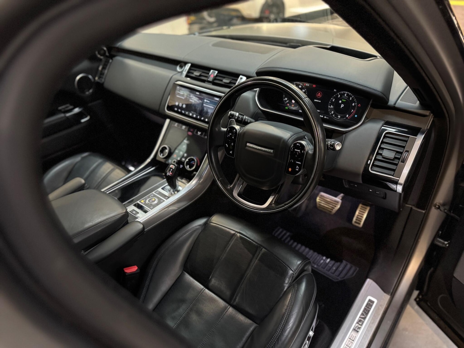 Used Land Rover Range Rover Sport 2019 for sale - 76849829: Photo 17