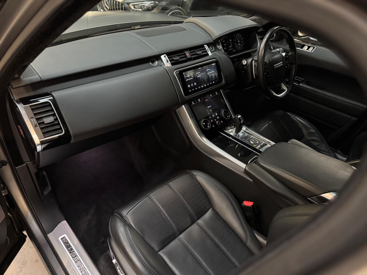 Used Land Rover Range Rover Sport 2019 for sale - 76849829: Photo 19