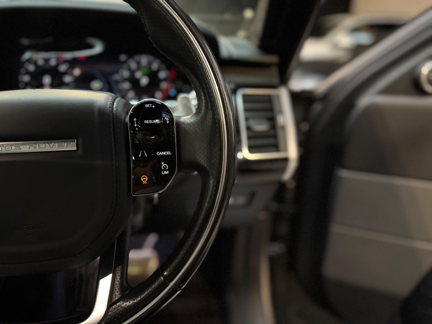 Used Land Rover Range Rover Sport 2019 for sale - 76849829: Photo 26