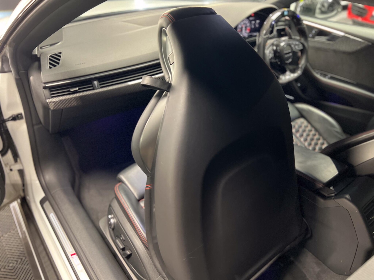 Used Audi RS5 2018 for sale - 77330368: Photo 31