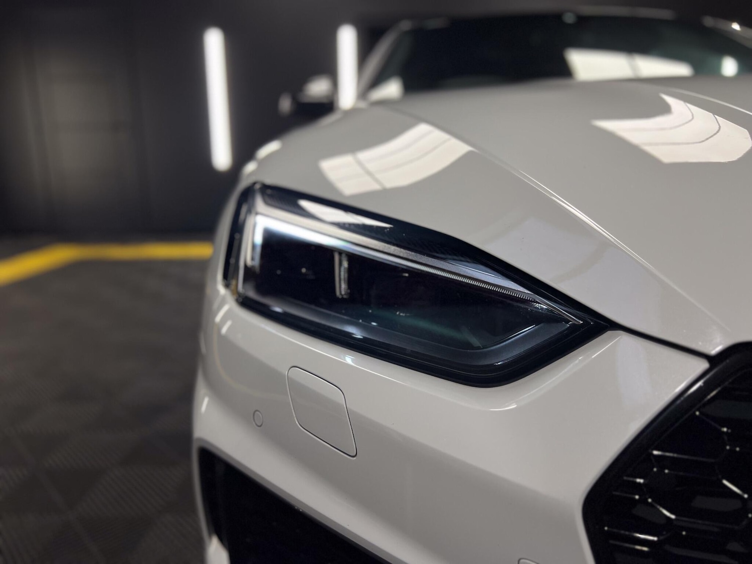 Used Audi RS5 2018 for sale - 77330368: Photo 9