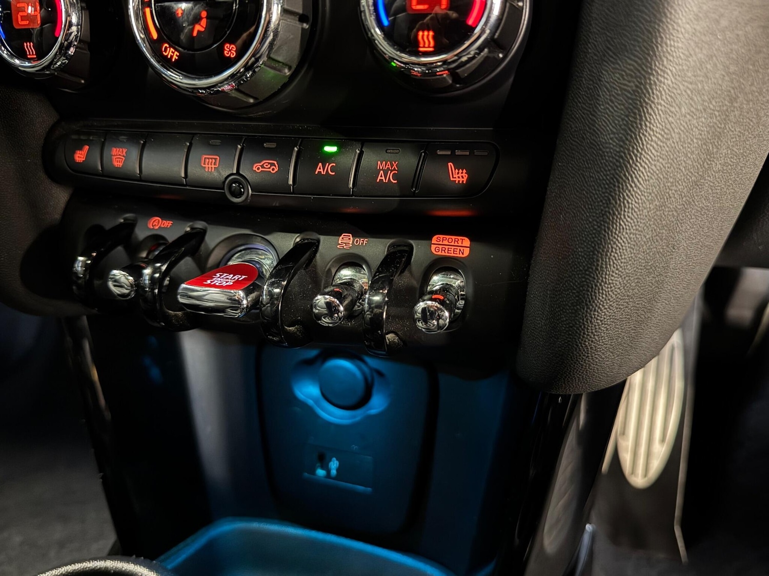 Used MINI Hatch 2020 for sale - 77242559: Photo 27