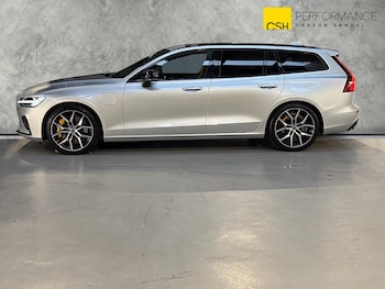 Used Volvo V60 2021 for sale - 76658645: Photo