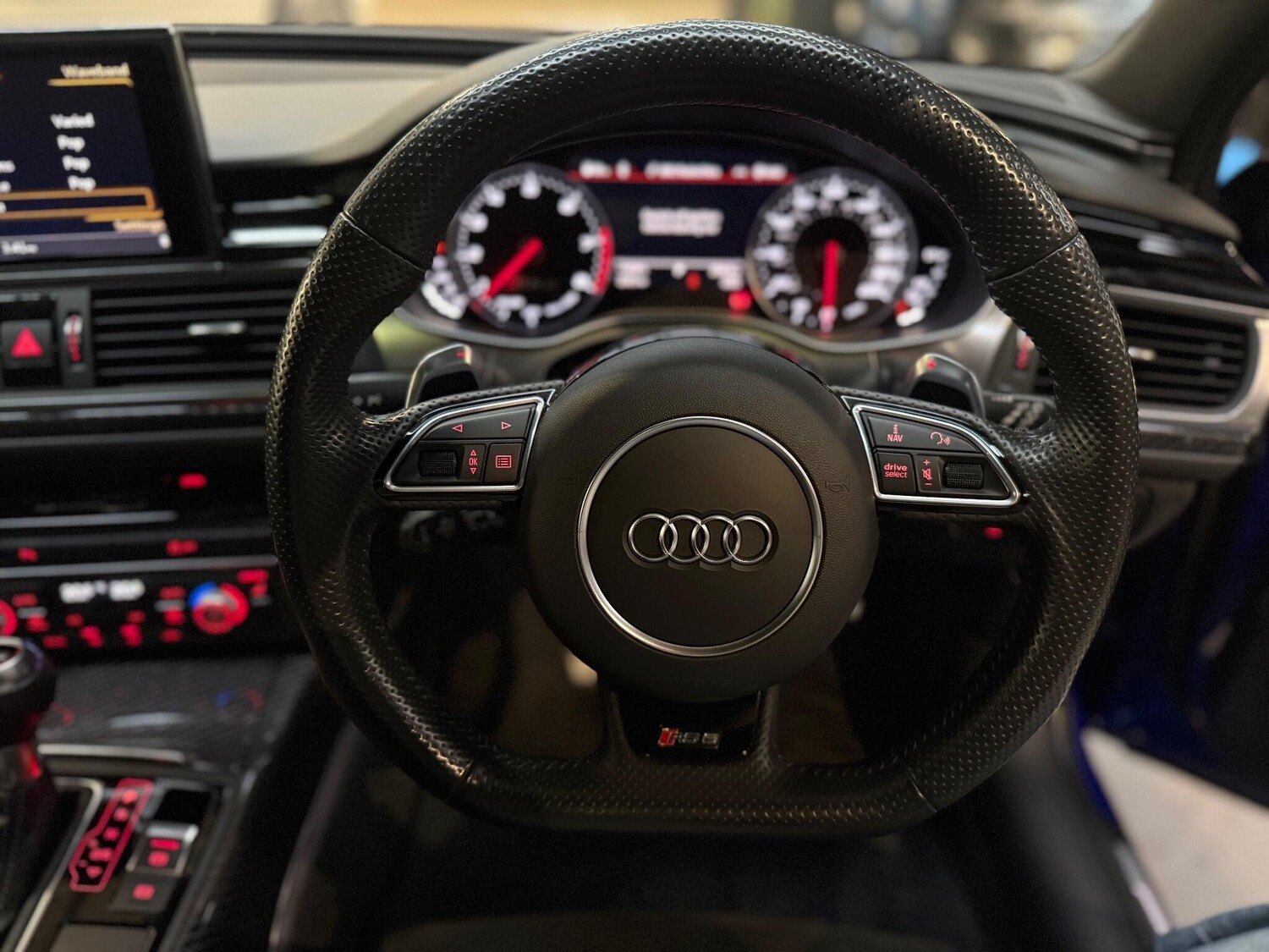 Used Audi RS6 Avant for sale - 76658508: Photo 35